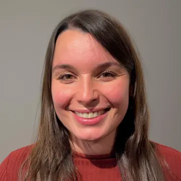 Einzelporträt von Laura Guntermann