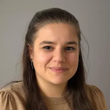Einzelporträt von Theresa Domgans